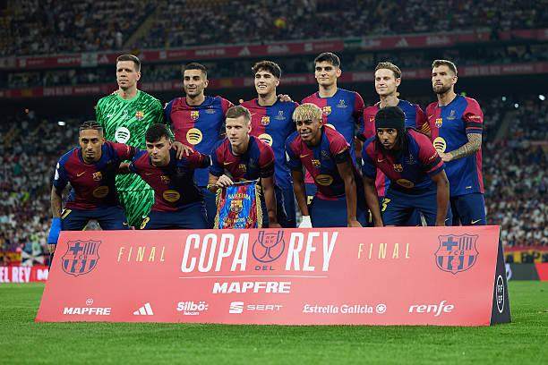 解说到了一个亚冠精英联赛的超巨失误…