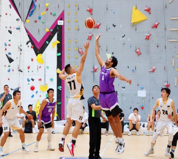 世界杯亚洲区外围赛：日本率先晋级2026年世界杯决赛圈